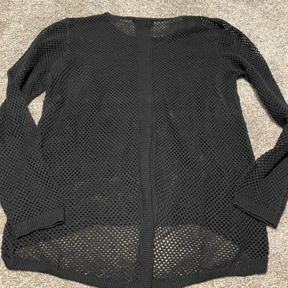 Generation Love Black Open Knit Pullover Long Sleeve Sweater Size Medium - Picture 6 of 9